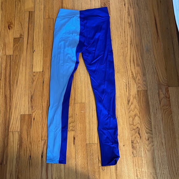 Gymshark Blue Stripe Leggings- M - Picture 3 of 4